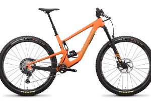 2022-Santa-Cruz-Hightower-XT-Carbon-C-Matte-Melon-with-Race-Face-ARC-rims